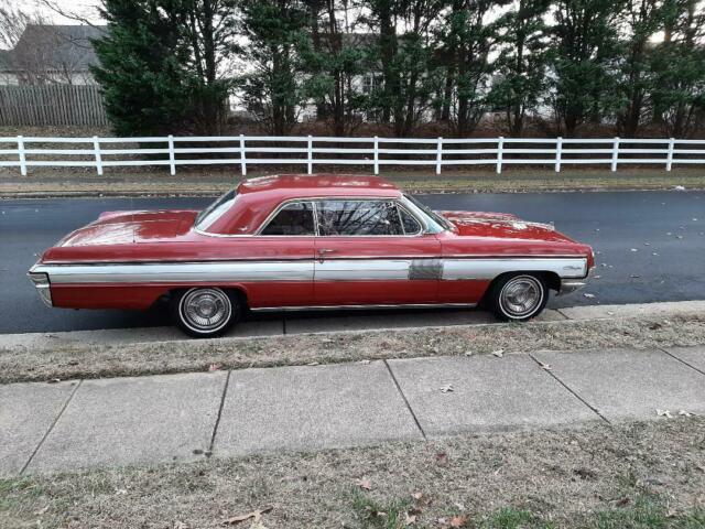 Oldsmobile Starfire 1962 image number 0