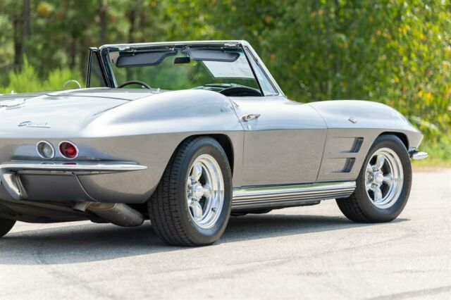 Chevrolet Corvette 1964 image number 8