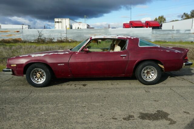 Chevrolet Camaro 1977 image number 1