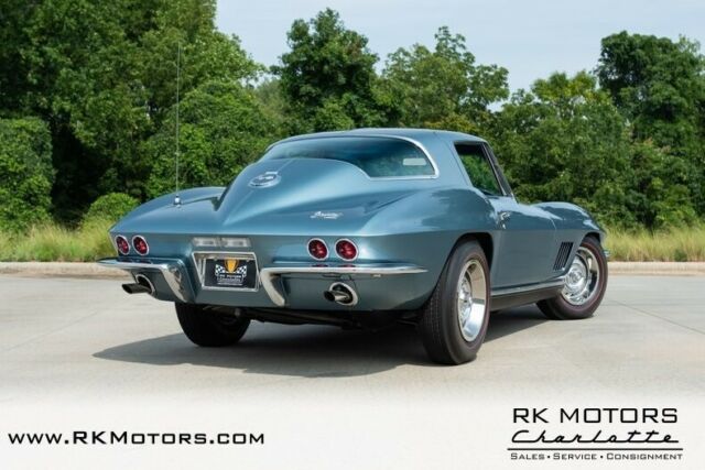 Chevrolet Corvette 1967 image number 2