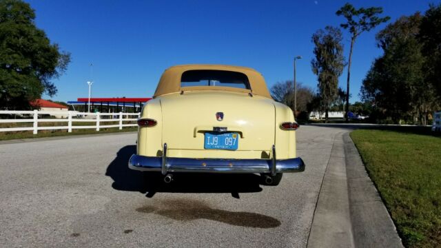 Ford Deluxe 1950 image number 21