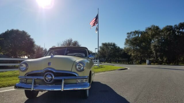 Ford Deluxe 1950 image number 27