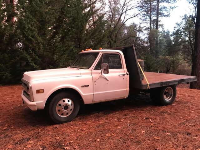 Chevrolet C/K Pickup 3500 1969 image number 23