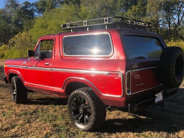 Ford Bronco 1979 image number 2