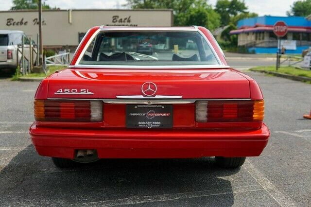 Mercedes-Benz SL-Class 1973 image number 28