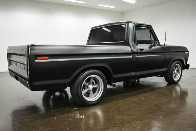 Ford F-100 1977 image number 6