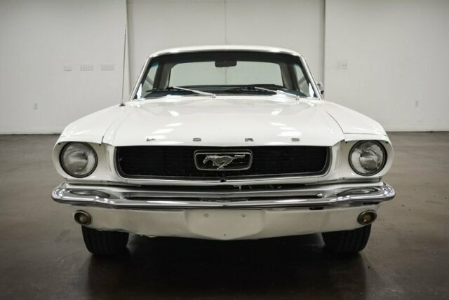 Ford Mustang 1965 image number 1