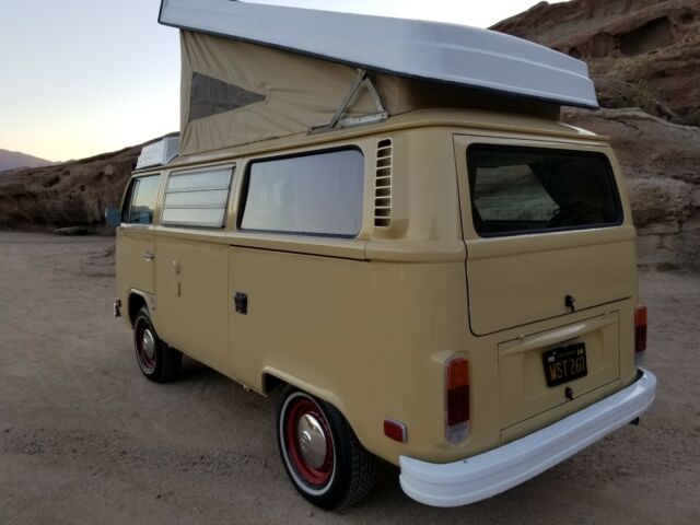 Volkswagen Bus/Vanagon 1978 image number 27