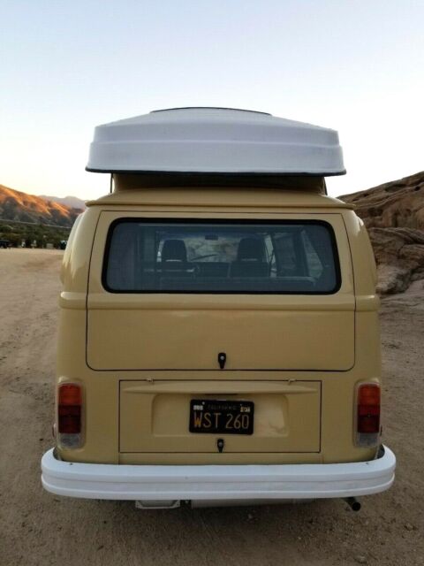 Volkswagen Bus/Vanagon 1978 image number 28