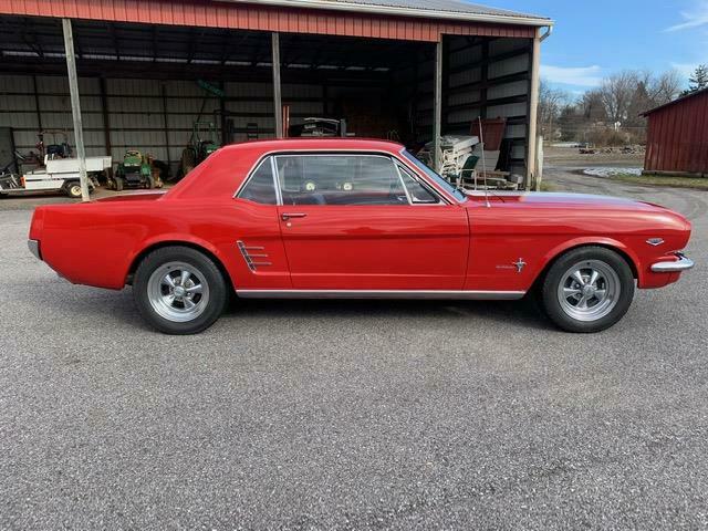 Ford Mustang 1966 image number 1