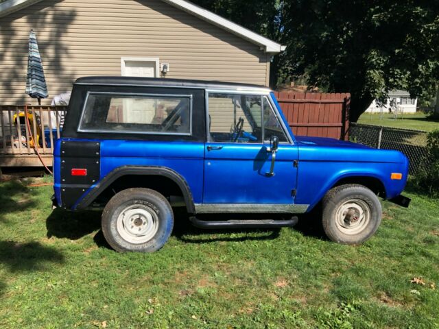 Ford Bronco 1972 image number 15