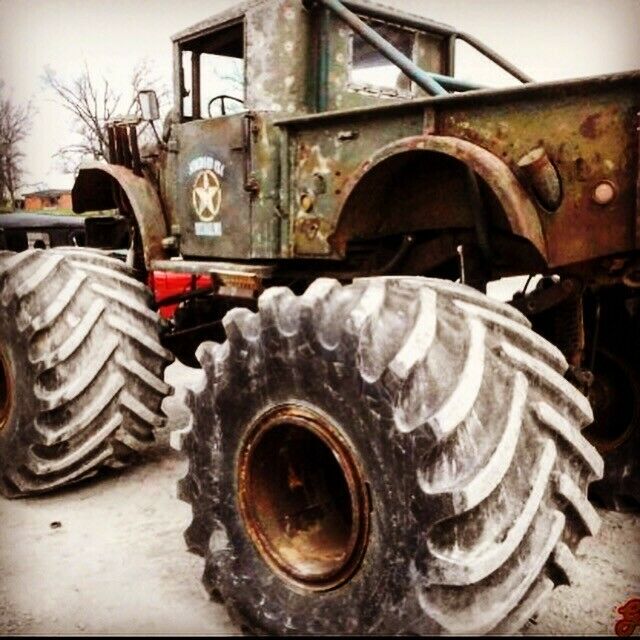 Dodge Power Wagon 1952 image number 1