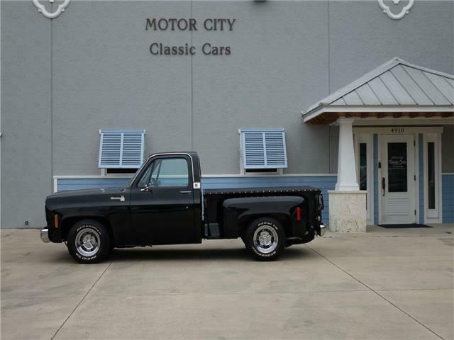 Chevrolet Silverado 1500 1975 image number 18