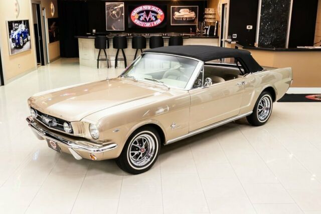 Ford Mustang 1965 image number 29