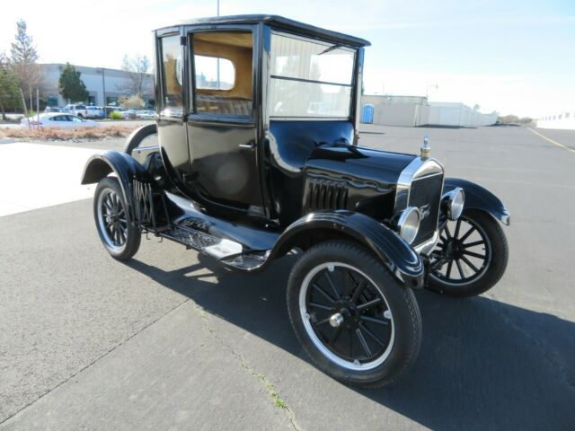 Ford Model T 1922 image number 1