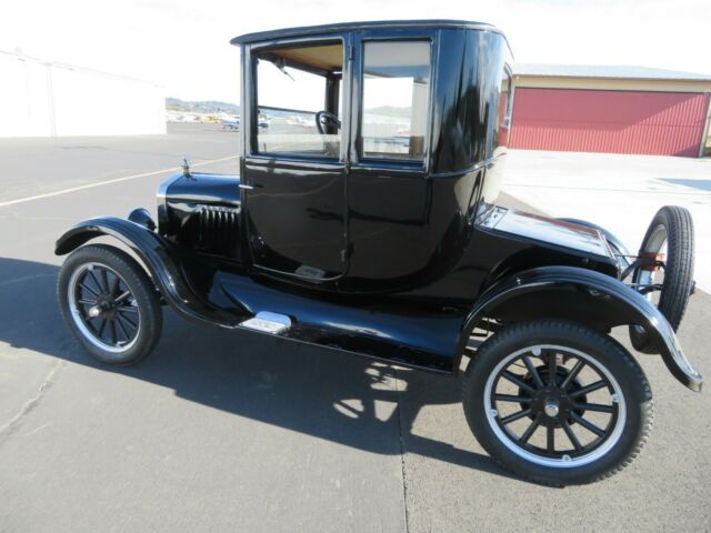 Ford Model T 1922 image number 14