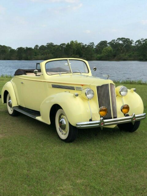 Packard Standard Eight 1939 image number 28