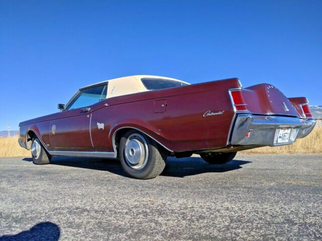 Lincoln Continental 1970 image number 18