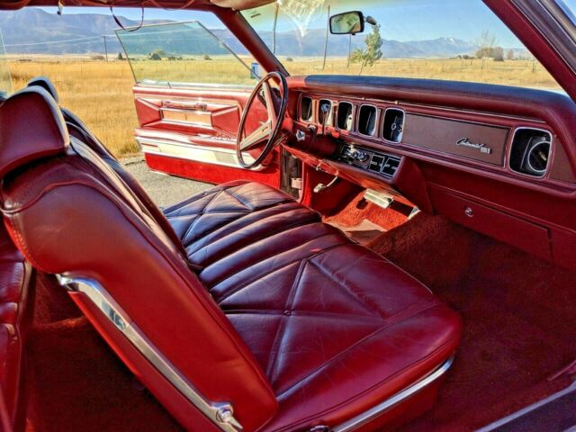 Lincoln Continental 1970 image number 22