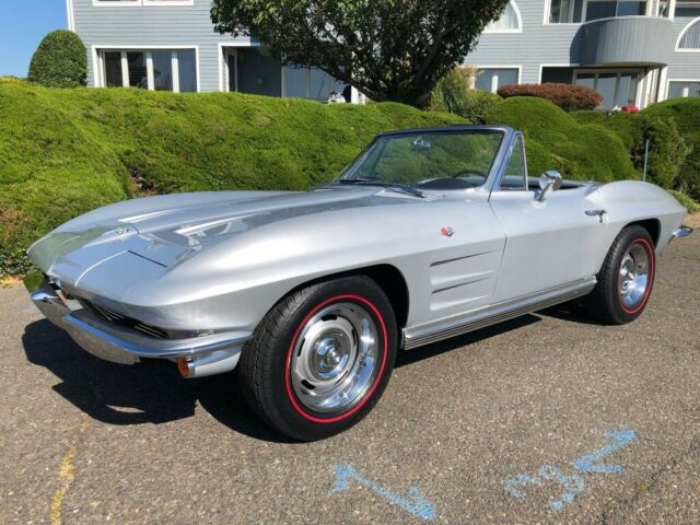 Chevrolet Corvette 1964 image number 0