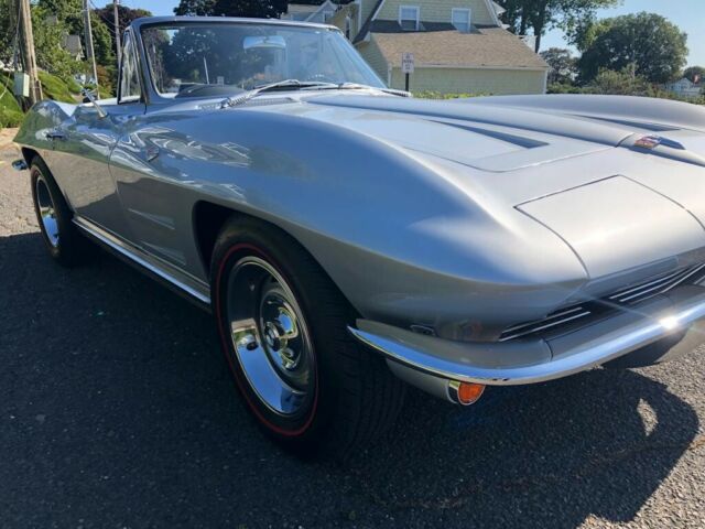 Chevrolet Corvette 1964 image number 15