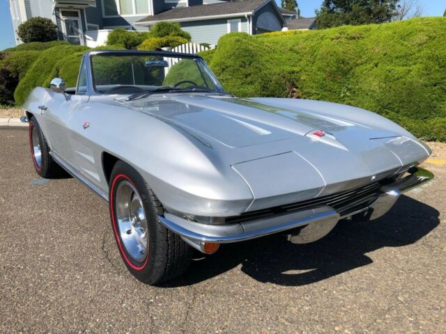 Chevrolet Corvette 1964 image number 32