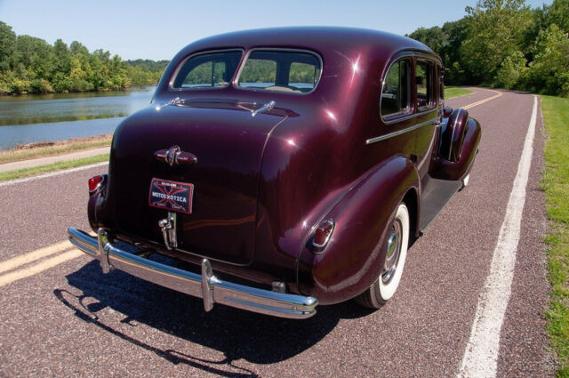 Buick Limited 1939 image number 3