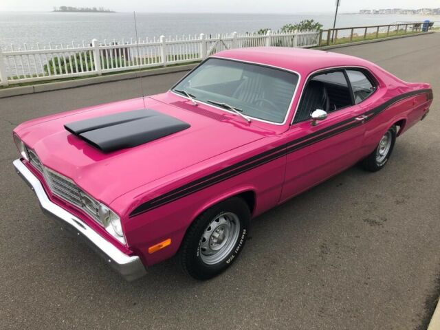 Plymouth Duster 1973 image number 16