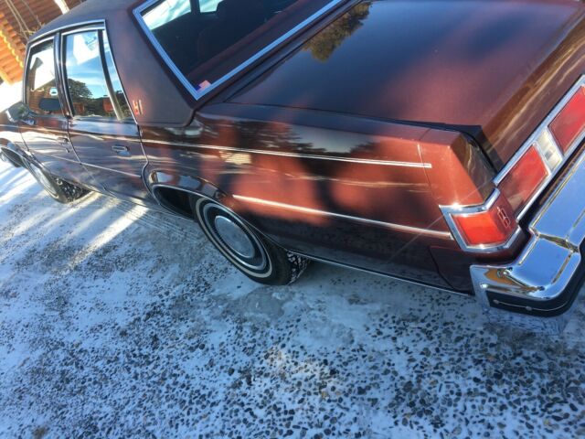 Oldsmobile Eighty-Eight 1978 image number 21