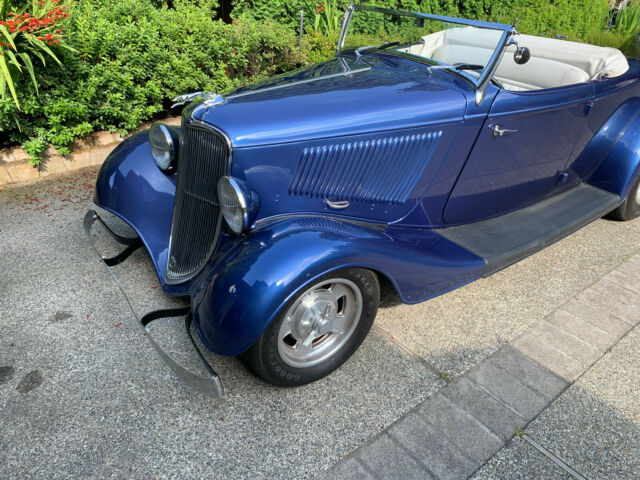 Ford Roadster 1934 image number 1