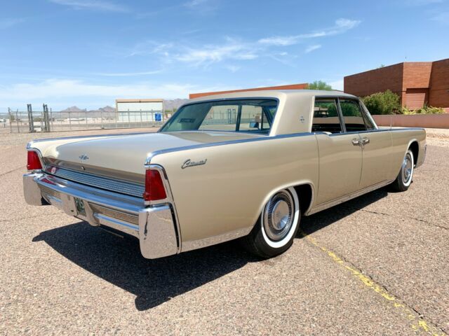 Lincoln Continental 1964 image number 27