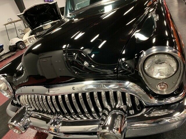 Buick Special 1953 image number 1