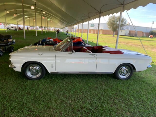 Chevrolet Corvair 1963 image number 22