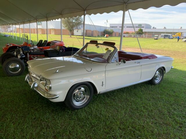 Chevrolet Corvair 1963 image number 24