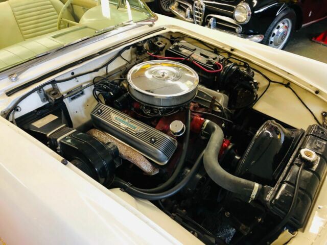 Ford Thunderbird 1957 image number 18