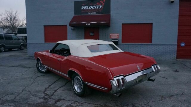 Oldsmobile Cutlass 1970 image number 14