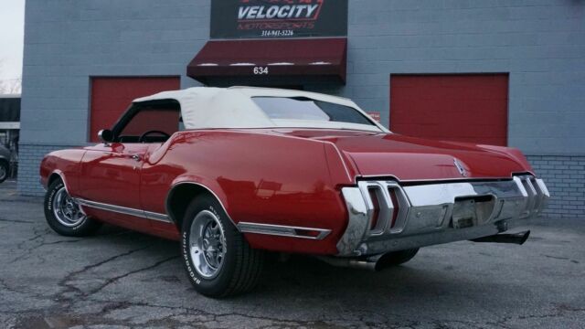 Oldsmobile Cutlass 1970 image number 15