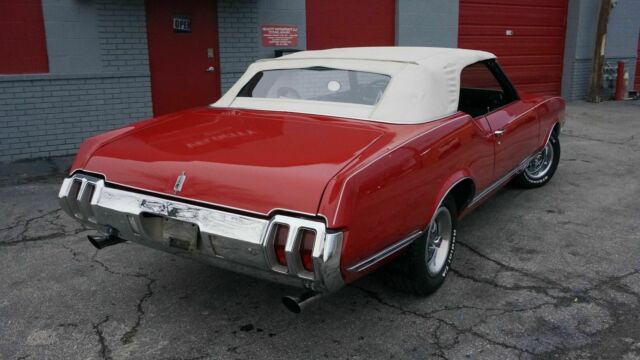 Oldsmobile Cutlass 1970 image number 19