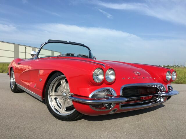 Chevrolet Corvette 1962 image number 12