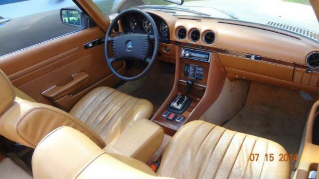 Mercedes-Benz SL-Class 1979 image number 2