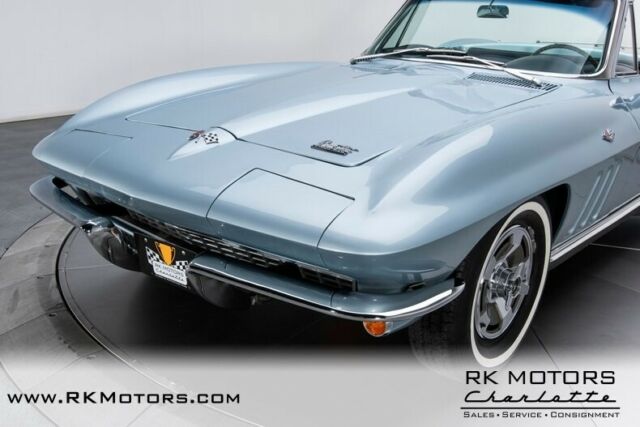 Chevrolet Corvette 1966 image number 22