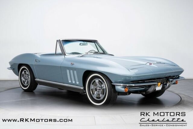 Chevrolet Corvette 1966 image number 34