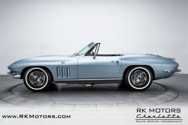 Chevrolet Corvette 1966 image number 43