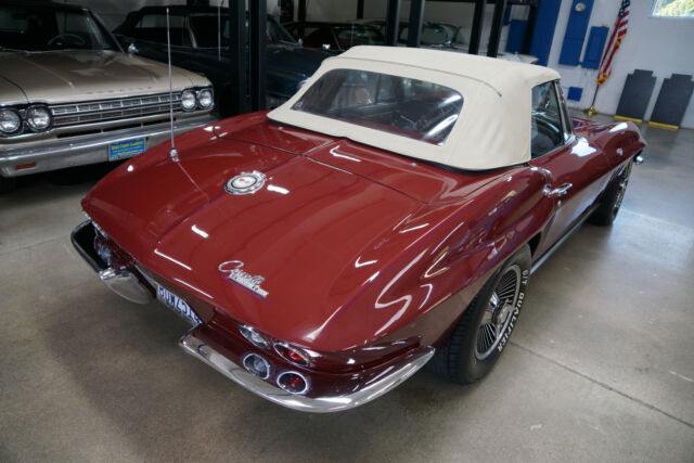 Chevrolet Corvette 1965 image number 40