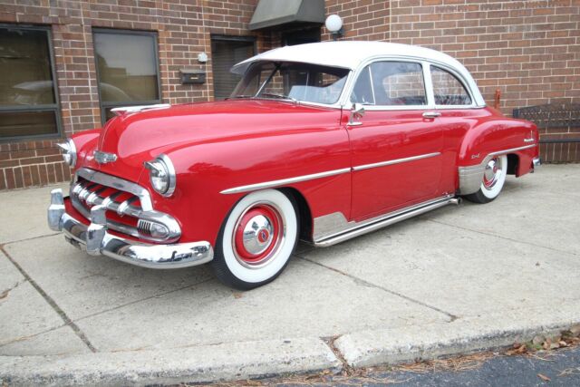 Chevrolet Styleline Deluxe 1952 image number 0