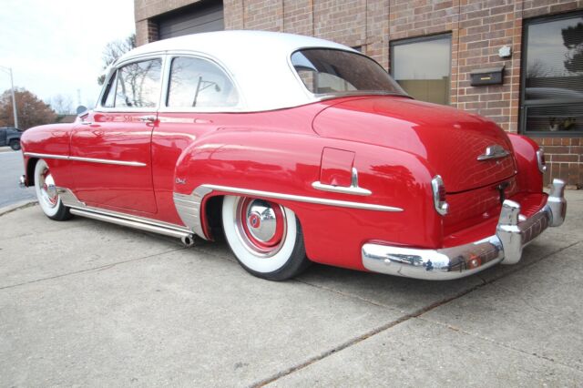 Chevrolet Styleline Deluxe 1952 image number 3