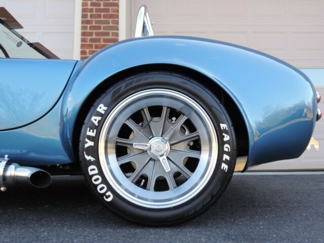 Shelby Cobra 1965 image number 45