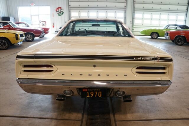 Plymouth Road Runner 1970 image number 16