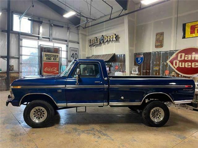 Ford F-250 1974 image number 29