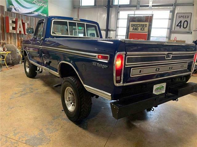 Ford F-250 1974 image number 30